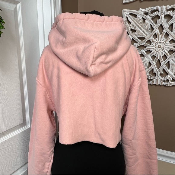 ⭐️ CHAMPION USA Baby Pink Cropped Comfy Cozy Hoodie Sweatshirt Size EXTRA SMALL - Picture 5 of 13